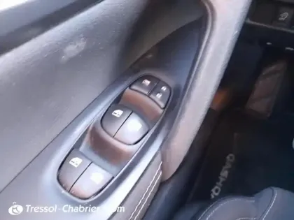 Photo 19 Nissan Qashqai  1.2 DIG-T 115 Xtronic N-Connecta