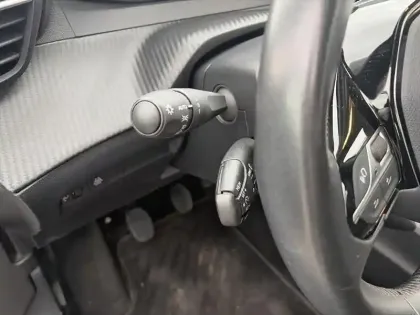 Photo 16 Peugeot 2008  BlueHDi 110 S&S BVM6 Active Pack