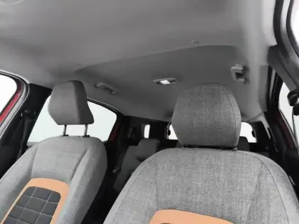 Photo 23 Citroën C3 Aircross  Turbo 100 BVM6 Plus