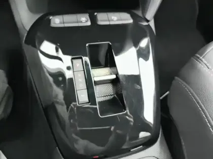 Photo 23 Opel Corsa  1.2 Turbo 130 ch BVA8 GS