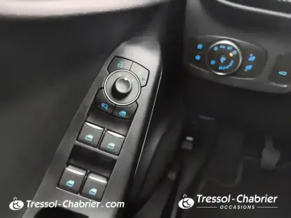 Photo 19 Ford Puma  1.0 Flexifuel 125 ch mHEV S&S BVM6 ST-Line