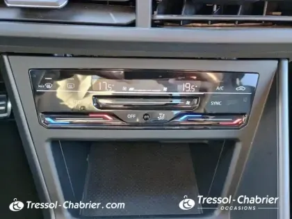 Photo 12 Volkswagen Polo  1.0 TSI 95 S&S BVM5 R-Line