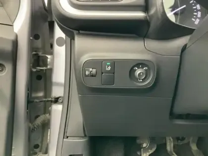 Photo 24 Citroën C3  PureTech 82 Graphic