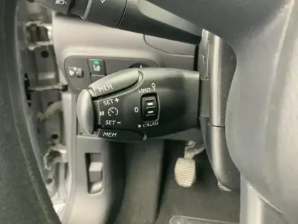 Photo 25 Citroën C3  PureTech 82 Graphic