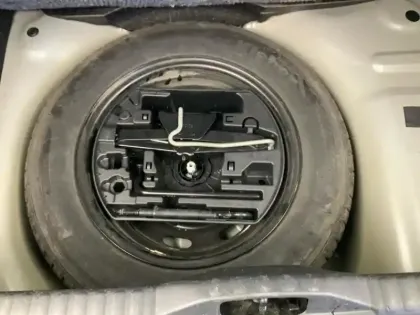 Photo 26 Citroën C3  PureTech 82 Graphic