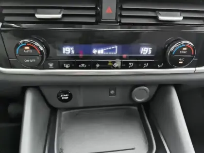 Photo 12 Nissan Qashqai  e-Power 190 ch N-Connecta