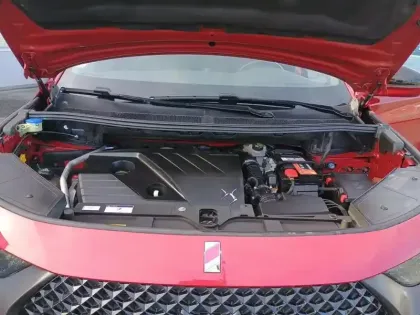 Photo 5 DS Ds 7 DS7 Crossback BlueHDi 180 EAT8 Performance Line+