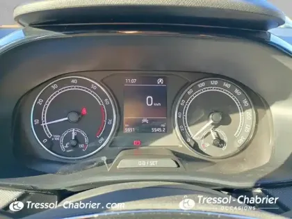 Photo 20 Skoda Fabia  1.0 MPI 80 ch BVM5 Selection