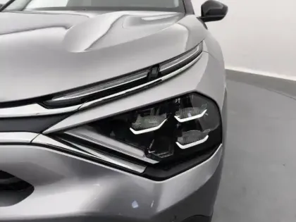 Photo 13 Citroën C4  PureTech 130 S&S BVM6 Shine