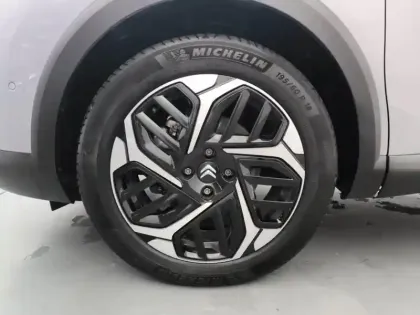 Photo 14 Citroën C4  PureTech 130 S&S BVM6 Shine