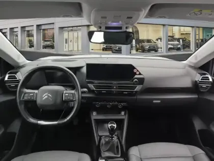 Photo 9 Citroën C4  PureTech 130 S&S BVM6 Shine