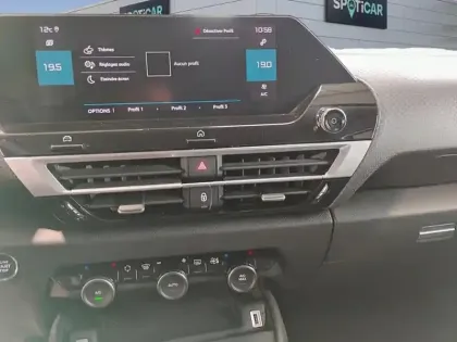 Photo 21 Citroën C4 Gén. III Ph1 Shine 5