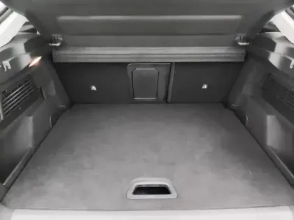 Photo 7 Citroën C4 e- 136 ch Automatique Shine