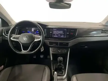 Photo 8 Volkswagen Polo 1.0 TSI 95 S&S BVM5 VW Edition