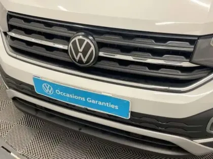 Photo 7 Volkswagen T-cross 1.0 TSI 110 Start/Stop BVM6 Active