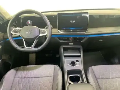 Photo 18 Volkswagen Tiguan 1.5 eHybrid 204ch DSG6 Life Plus