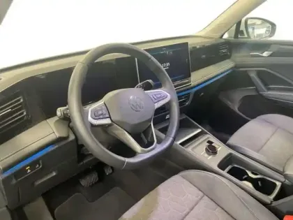 Photo 19 Volkswagen Tiguan 1.5 eHybrid 204ch DSG6 Life Plus