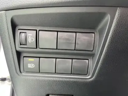 Photo 17 Toyota Yaris Hybride 116h Design MC24