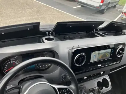 Photo 57 Mercedes Sprinter 319 CDI Fourgon V6 3.0L 190ch L2H2 12M3 49880€HT