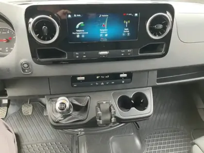 Photo 20 Mercedes Sprinter 319 CDI Fourgon V6 3.0L 190ch L2H2 12M3 49880€HT