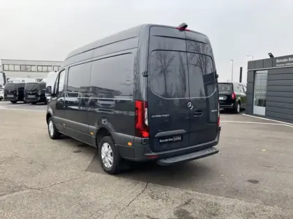 Photo 40 Mercedes Sprinter 319 CDI Fourgon V6 3.0L 190ch L2H2 12M3 49880€HT