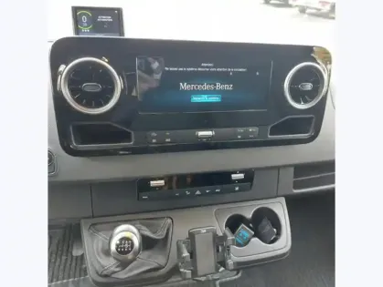 Photo 10 Mercedes Sprinter 319 CDI Fourgon V6 3.0L 190ch L2H2 12M3 49880€HT