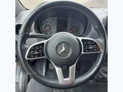 Photo 4 Mercedes Sprinter 319 CDI Fourgon V6 3.0L 190ch L2H2 12M3 49880€HT
