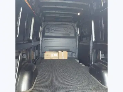 Photo 6 Mercedes Sprinter 319 CDI Fourgon V6 3.0L 190ch L2H2 12M3 49880€HT