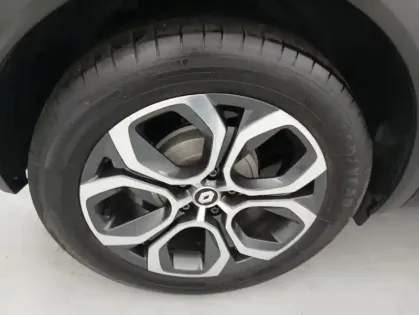 Photo 16 Renault Captur TCe 90 - 21 Intens