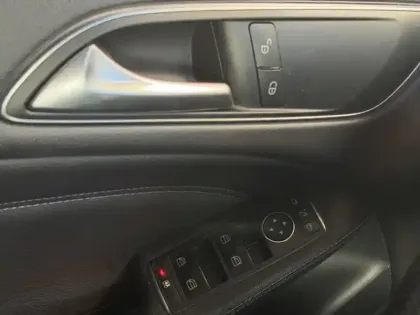 Photo 10 Mercedes Classe B 200 d Business Executive Edition