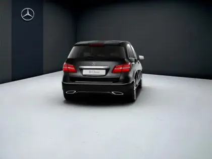 Photo 53 Mercedes Classe B 200 d Business Executive Edition