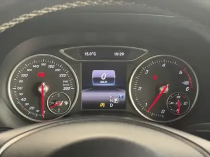 Photo 23 Mercedes Classe B 200 d Business Executive Edition