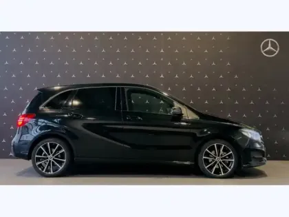 Photo 29 Mercedes Classe B 200 d Business Executive Edition