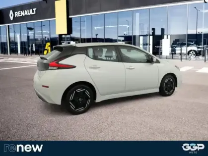 Photo 33 Nissan Leaf Electrique 40kWh Acenta