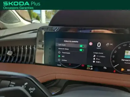 Photo 14 Skoda Superb Berline 2.0 TDI 150 ch SCR DSG7 Laurin & Klement