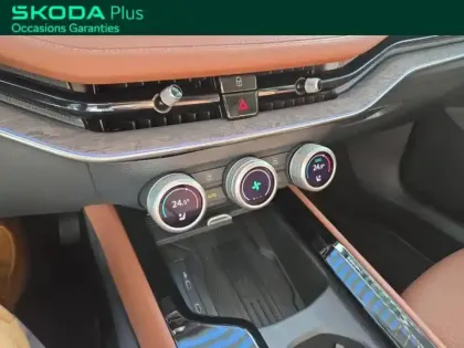 Photo 16 Skoda Superb Berline 2.0 TDI 150 ch SCR DSG7 Laurin & Klement