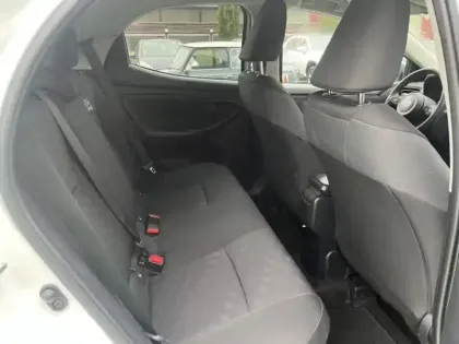 Photo 11 Toyota Yaris Hybride 116h Design MC24