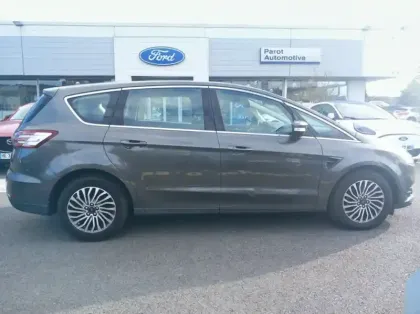 Photo 23 Ford S-max 2.0 EcoBlue 150ch Titanium Euro6.2