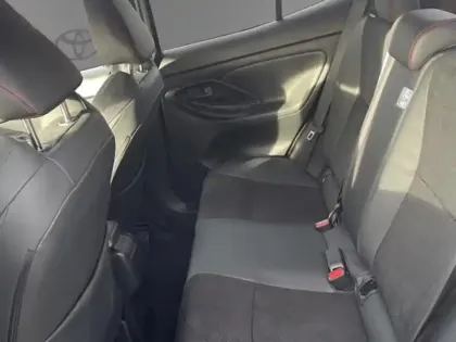 Photo 18 Toyota Yaris 1.5 HYBRID 130H GR SPORT AUTO 2W