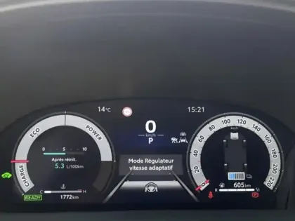 Photo 23 Toyota Yaris 1.5 HYBRID 130H GR SPORT AUTO 2W