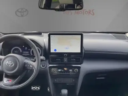 Photo 10 Toyota Yaris 1.5 HYBRID 130H GR SPORT AUTO 2W