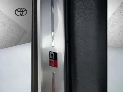 Photo 20 Toyota Yaris 1.5 HYBRID 130H GR SPORT AUTO 2W