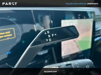 Photo 7 Renault Austral 1.2 E-Tech full hybrid 200ch Iconic- 24