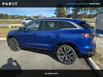 Photo 12 Renault Austral 1.2 E-Tech full hybrid 200ch Iconic- 24