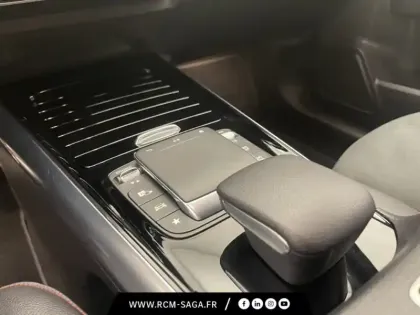 Photo 18 Mercedes GLA 200 d AMG Line