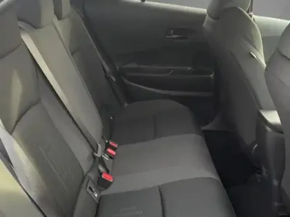 Photo 9 Toyota C-HR 1.8 Hybride 140 Design NG 14