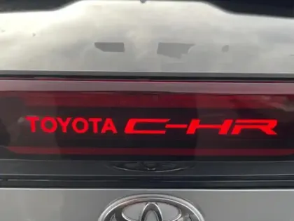 Photo 20 Toyota C-HR 1.8 Hybride 140 Design NG 14