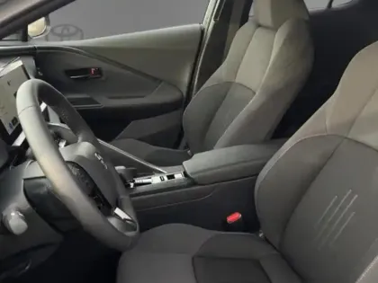 Photo 7 Toyota C-HR 1.8 Hybride 140 Design NG 14