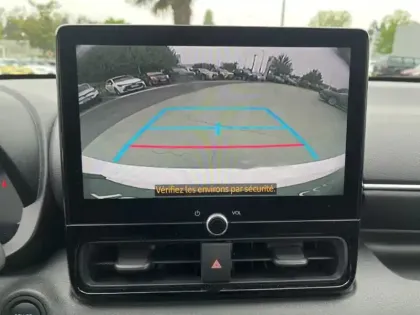 Photo 19 Toyota Yaris Hybride 116h Design MC24