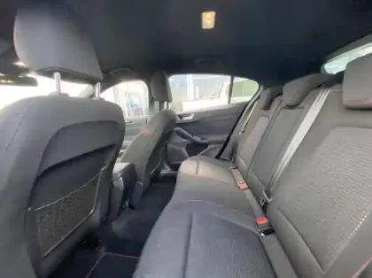 Photo 20 Ford Focus 1.0 Flexifuel mHEV 125ch ST-Line X Powershift